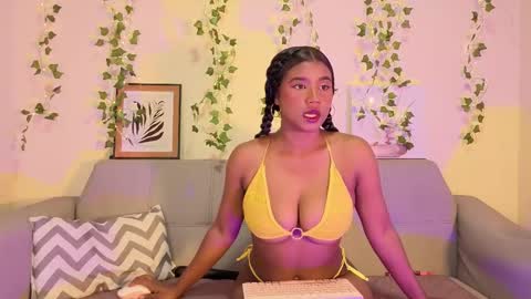 Emma online show from September 24, 11:33 pm