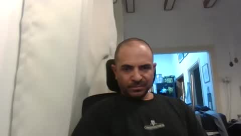 Ariel online show from February 2, 6:48 pm