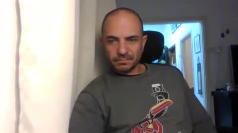 Ariel online show from February 17, 5:44 pm