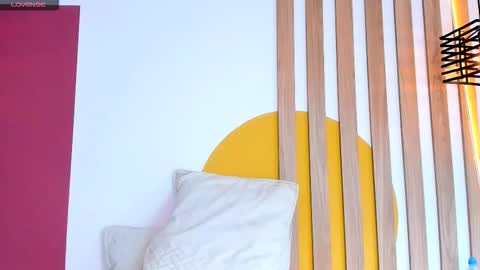 emmanaughty_ online show from January 12, 7:21 pm