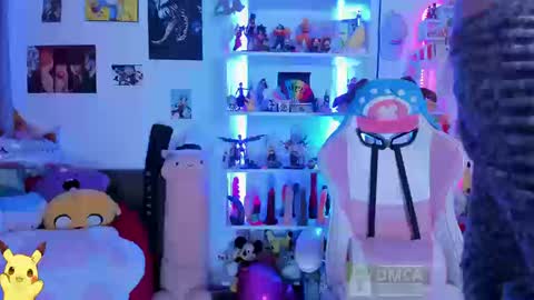 Emma online show from September 25, 6:26 pm