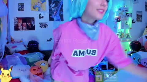 Emma online show from October 30, 8:20 pm