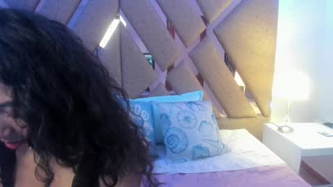Emma online show from September 23, 3:17 pm