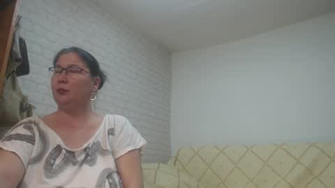 emmasquirt69 online show from February 13, 7:56 am