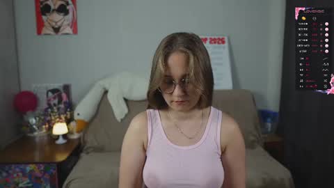 Mia online show from July 9, 6:23 pm