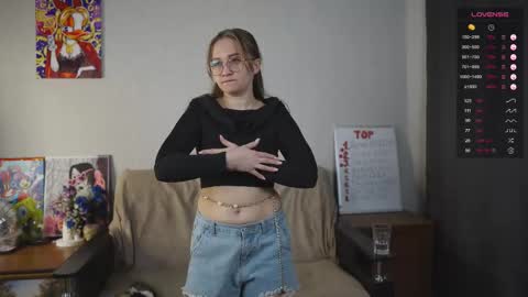 Mia online show from October 22, 3:42 am