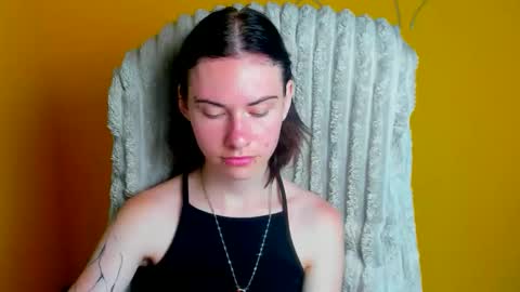 Emmi online show from May 22, 11:28 am