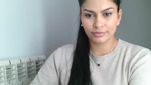 Snapshot of emmie_xxx chatting on March 6, 1:14 pm emmie online show from March 6, 1:14 pm