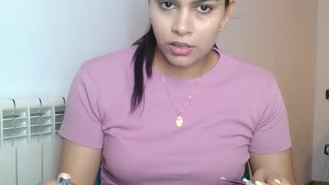 Snapshot of emmie_xxx chatting on October 9, 7:58 am emmie online show from October 9, 7:58 am
