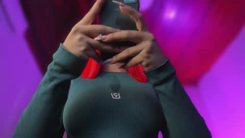    online show from January 6, 11:36 am