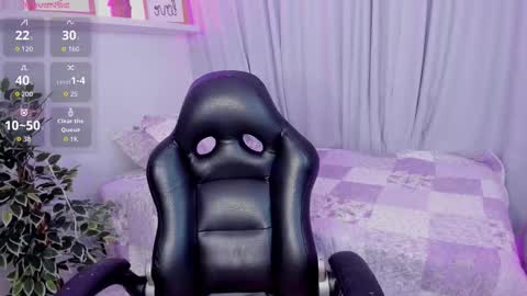 Emmy Heart online show from September 15, 3:52 am