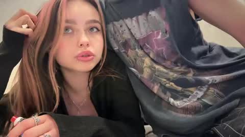 Gabriel  Elizabeth online show from February 13, 7:42 pm