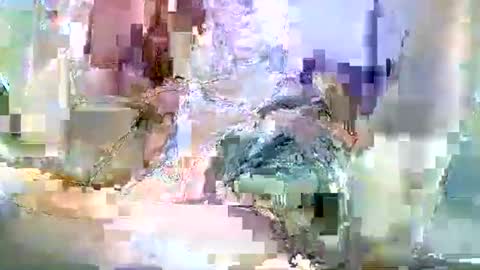 CHUN LY online show from April 26, 1:58 am