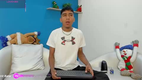 Ender online show from December 17, 8:04 pm