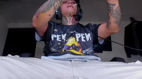 enjoymycock99 online show from December 19, 6:23 pm