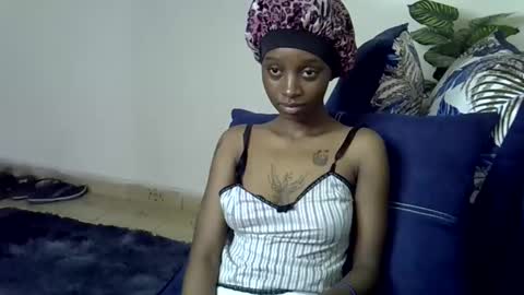 Snapshot of enkarxx chatting on November 1, 10:25 am enkarxx online show from November 1, 10:25 am