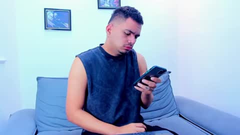 enrique online show from February 20, 12:04 pm