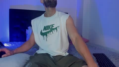 Enzo online show from April 20, 7:28 pm