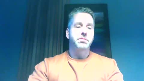 Enzos Massive Cock online show from December 14, 3:15 pm