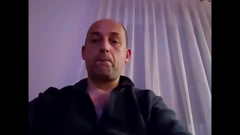 epu17 online show from April 3, 6:04 pm