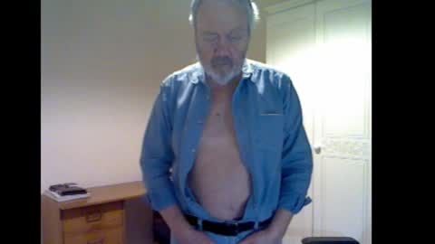 erasmus_d online show from December 22, 6:03 pm