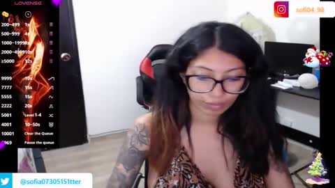 Snapshot of eren_mikasa chatting on December 3, 7:06 pm sofia online show from December 3, 7:06 pm