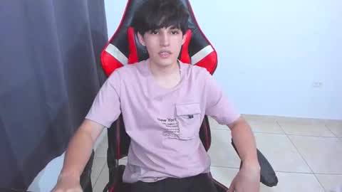 eren_tatakae online show from September 17, 2:15 am