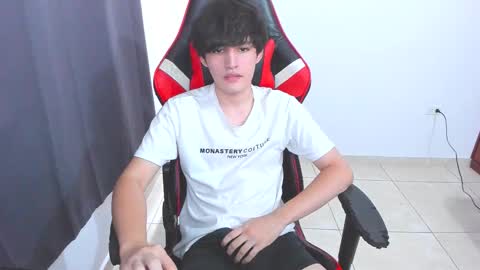 eren_tatakae online show from October 18, 8:24 pm