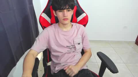 eren_tatakae online show from January 31, 4:48 pm