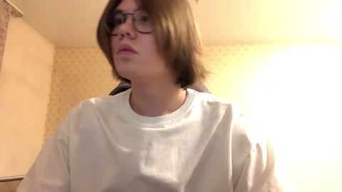 haru moon online show from February 25, 11:08 pm