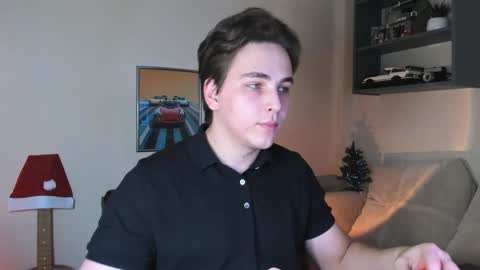 Eric online show from December 21, 9:32 pm