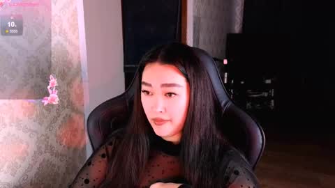 Erica Wayne online show from December 21, 9:38 am