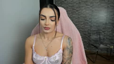 Riaaa online show from November 4, 11:00 am