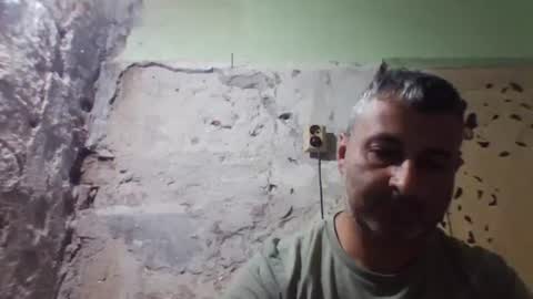 Snapshot of ericboy32 chatting on September 26, 1:13 am eric online show from September 26, 1:13 am