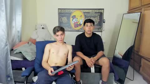 erick_de_rossee online show from October 22, 11:28 pm