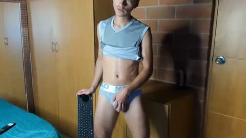 Erick online show from February 5, 10:01 pm