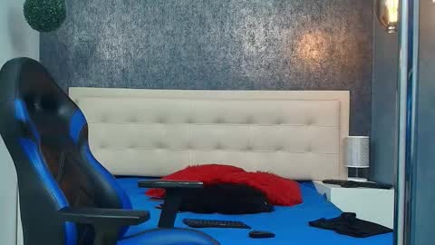   online show from March 14, 5:11 am