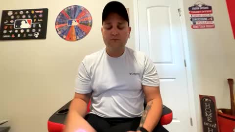 Snapshot of ericldavis71 chatting on October 2, 8:51 pm ericldavis71 online show from October 2, 8:51 pm