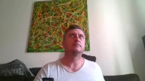 Snapshot of erik_69_69 chatting on December 5, 10:28 am erik_69_69 online show from December 5, 10:28 am