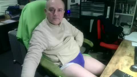 ernello online show from November 26, 5:16 am