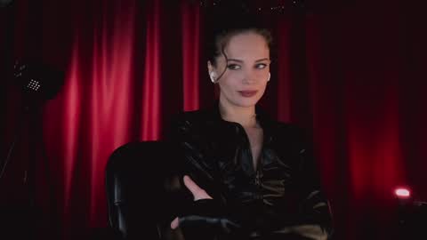 Snapshot of erohaze chatting on December 13, 5:32 pm erohaze online show from December 13, 5:32 pm