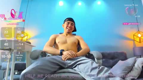 Snapshot of eross_santy chatting on October 5, 12:57 pm Eross online show from October 5, 12:57 pm