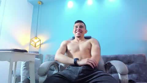 Snapshot of eross_santy chatting on September 11, 1:23 pm Eross online show from September 11, 1:23 pm