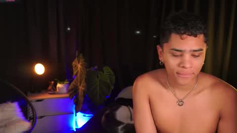 Eros Wild online show from November 22, 4:00 am