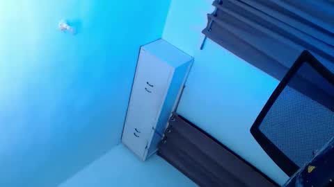 erotic_empress18 online show from March 12, 7:39 pm