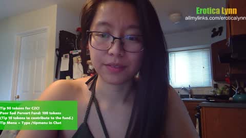 Lynn   online show from January 9, 9:26 pm