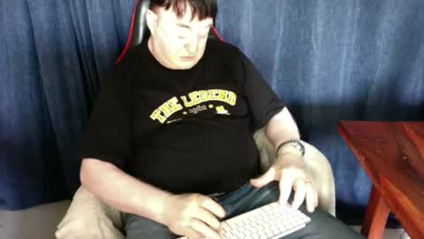 Tom Delaney online show from February 1, 4:31 am