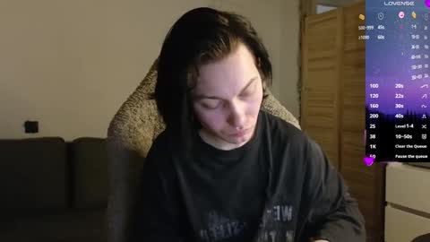 esajukyy online show from February 25, 4:21 pm