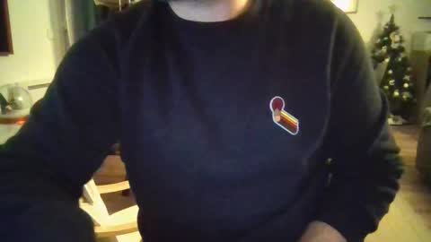 esclavepourfemme online show from December 15, 9:31 pm