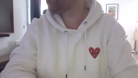 esclavepourfemme online show from February 27, 9:50 am